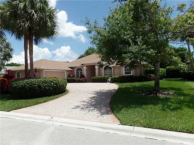 1st image of 2089 SW Oakwater Pointe