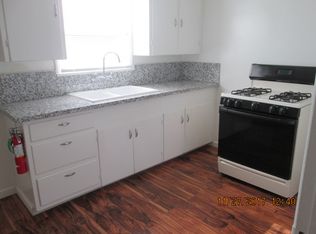 454 N 10th Ave, Upland, CA 91786