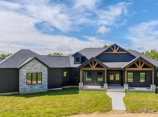 3010 Rock Rd, Bourbon, MO 65441