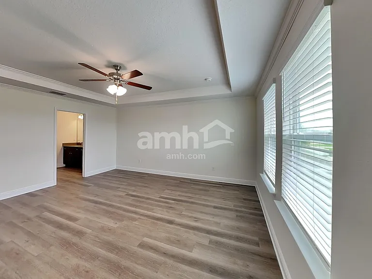 1045 Heavenly Dr — Photo 11