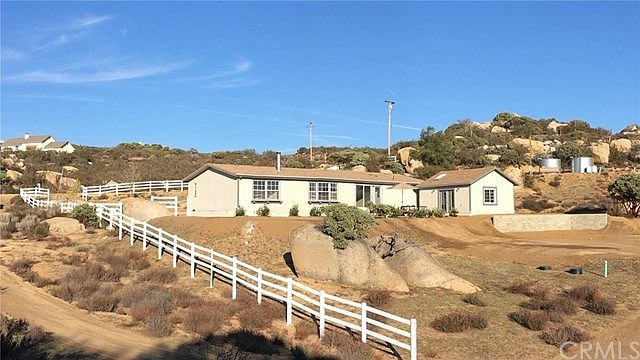1st image of 48865 Lake Canyon Dr