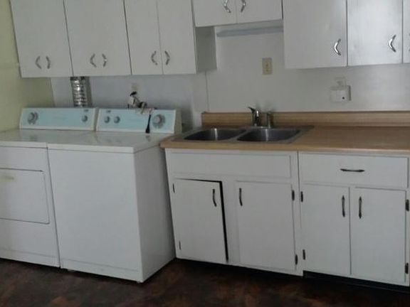 4th image of 414 N Salisbury St