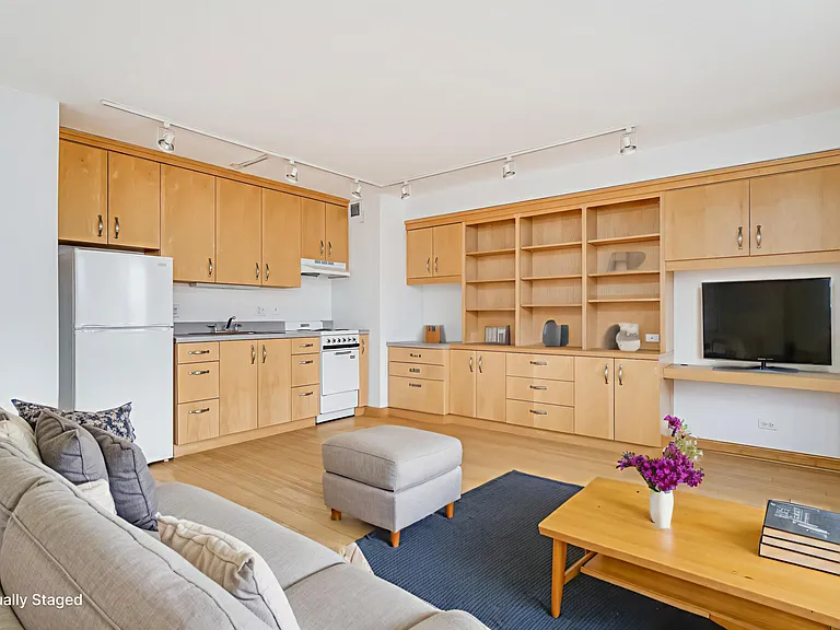 3100 N Lake Shore Dr #1906 — Photo 4