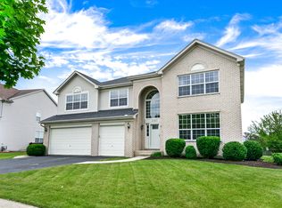 2167 Emily Dr, Bolingbrook, IL 60490