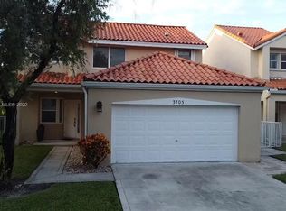 3705 Westminster St, Hollywood, FL 33021