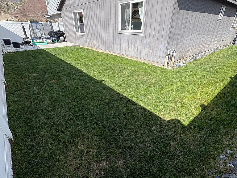 1422 Sally Jean Way — Photo 3