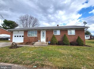 317 Taney Dr, Taneytown, MD