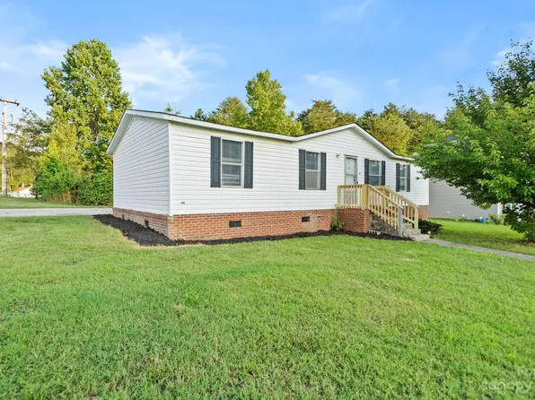 1202 Salvadore Ct, Gastonia, NC 28052