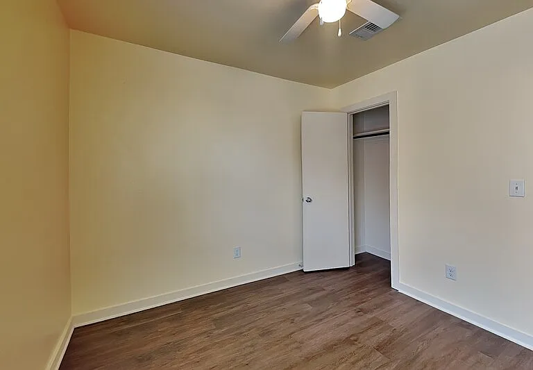 821 Jamie Dr — Photo 13