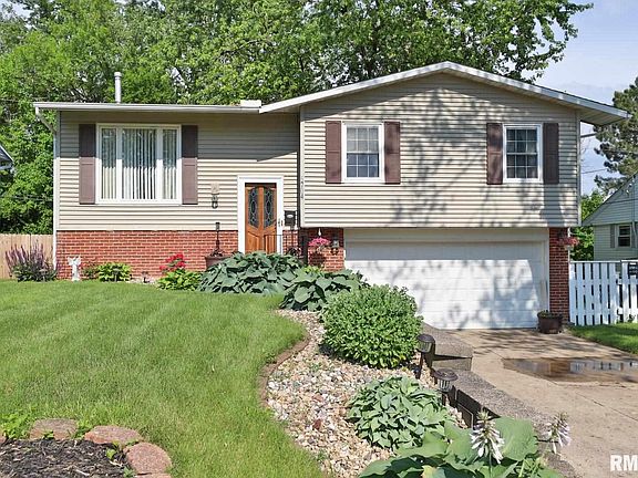 3rd image of 5704 N Keenland Ave
