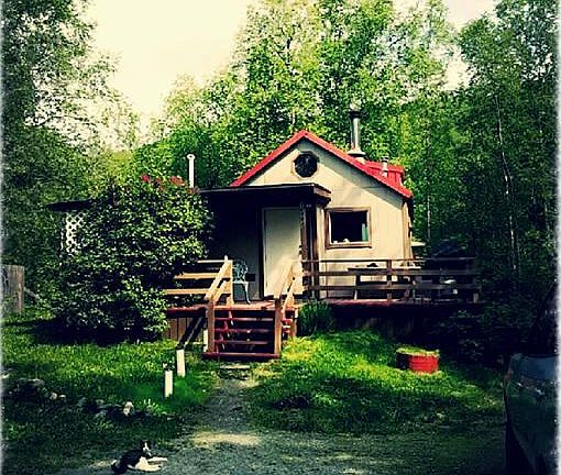 Before the home was renovated and added on to. The outside of this house still looks similar.