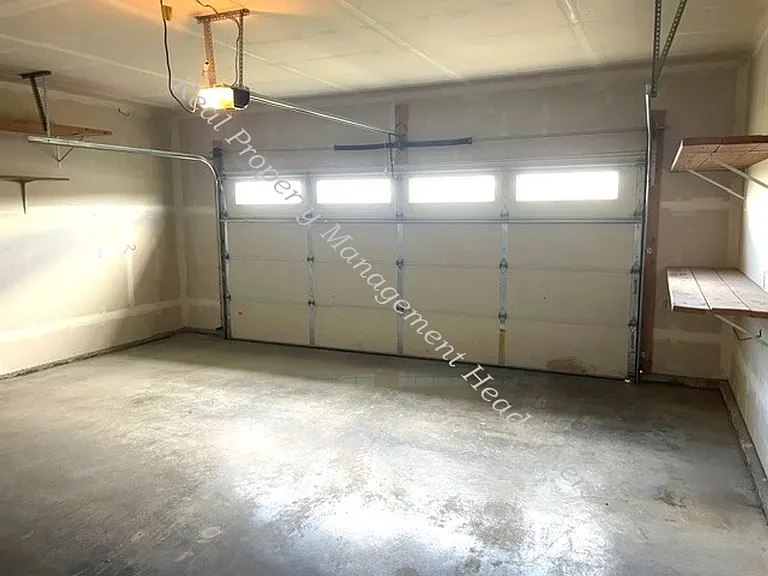 4747 Shore View Rd — Photo 20