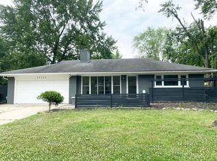 19351 Hickory Leaf St, Southfield, MI 48076