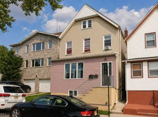 100 Maple St, Kearny Town, NJ 07032