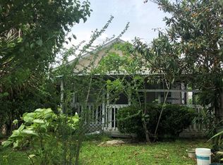 610 W Main St, Baytown, TX 77520