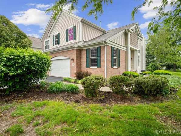 211 Trentt Dr #211, Batavia, IL 60510