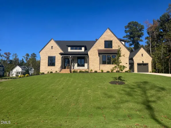256 Mollie Meadow Dr, Zebulon, NC 27597
