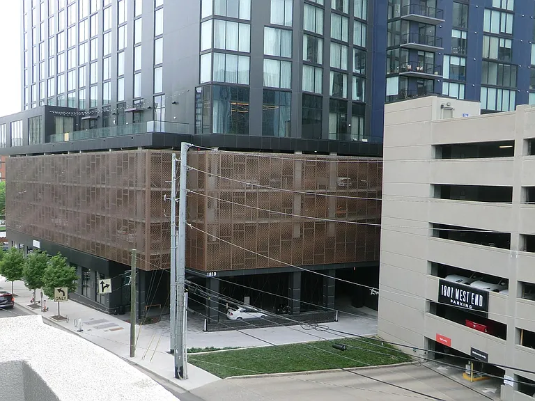 1803 Broadway #407 — Photo 22