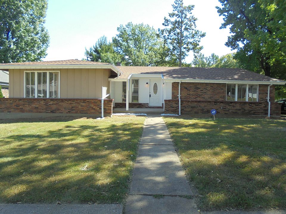 1st image of 10606 Woodwind Dr