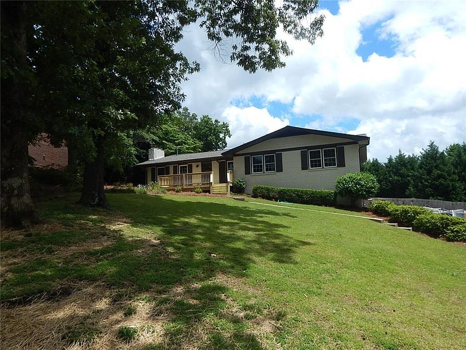 1st image of 2081 Westwood Cir SE