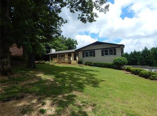 2081 Westwood Cir SE, Smyrna, GA 30080