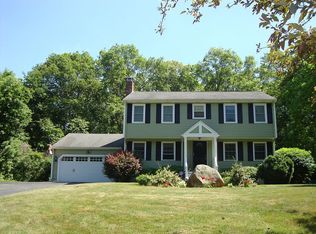 11 Morningside Ln, Foxboro, MA 02035