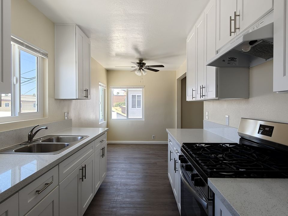 1st image of 10223 Darby Ave APT 5