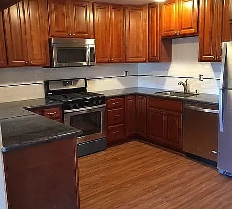 711 Lincoln Ave — Photo 4