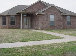 4502 SW Parkway Dr, Lawton, OK 73505