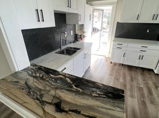 2313 Washington St E APT 3, Charleston, WV 25311