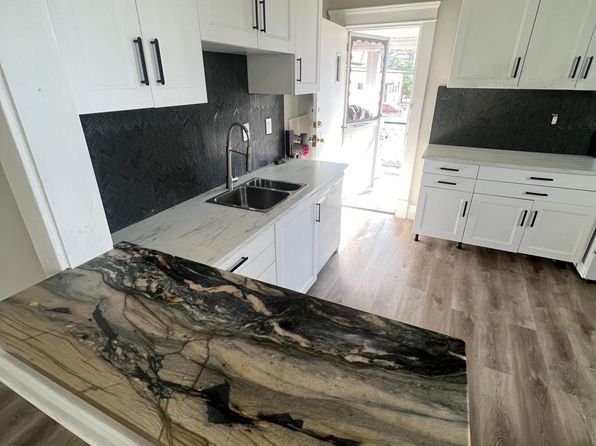 2313 Washington St E APT 3