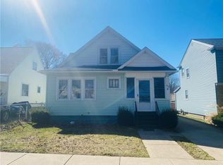 406 Sanford Pl, Erie, PA 16511