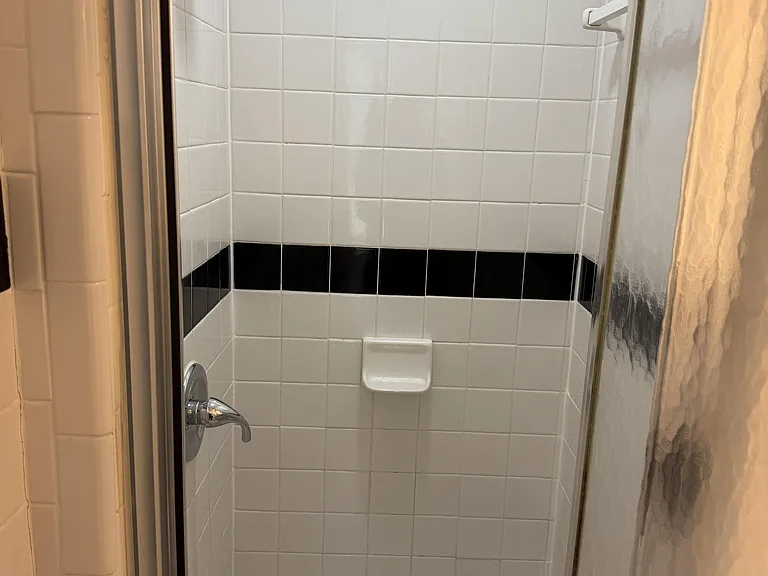 Parker Dr — Photo 10