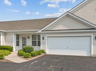 13504 Bonaire Rd, Huntley, IL 60142