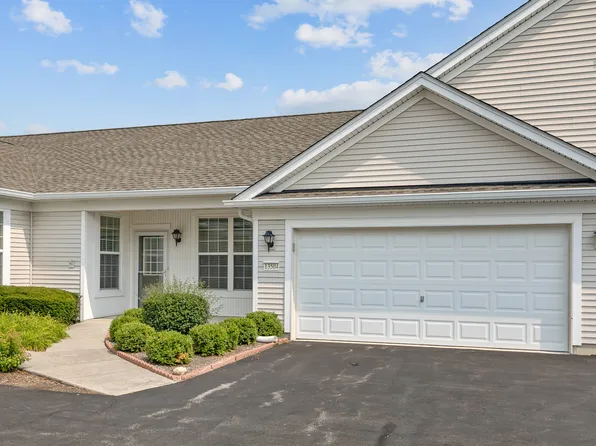 13504 Bonaire Rd, Huntley, IL 60142