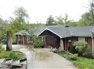 1040 S Lakeshore Dr, Lawrenceburg, KY 40342