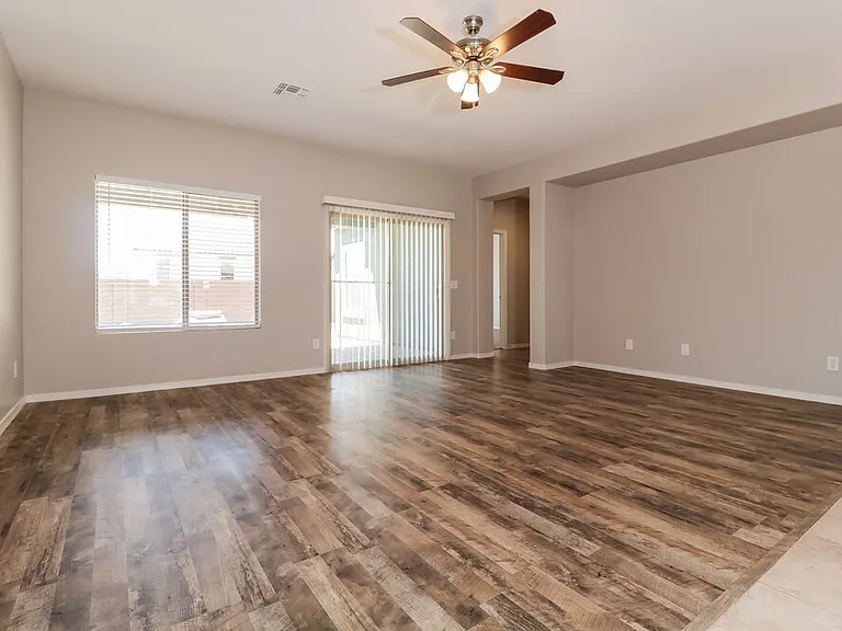 23851 W Gibson Ln — Photo 4