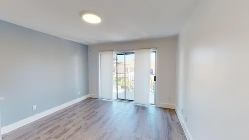 2252 Parker Street Photo 1