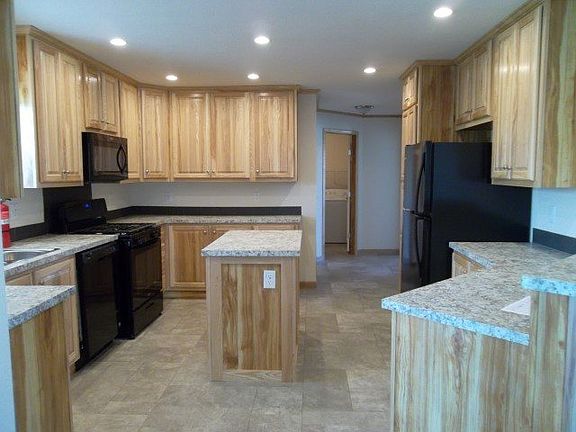 2nd image of 1585 Ray Blvd #706