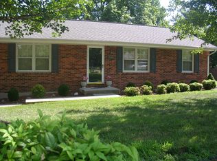 5193 Green Meadow Rd, Roanoke, VA 24018