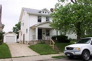 1st image of 130 E Maplewood Ave