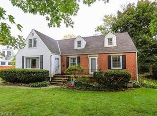 37925 Ridge Rd, Willoughby, OH 44094