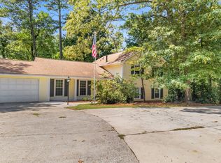 2113 Ridgewood Ct, Marietta, GA 30066