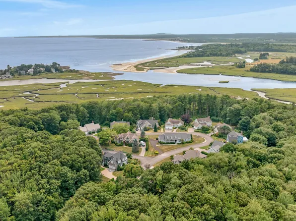 23 Admiral's Way, Kennebunk, ME 04043