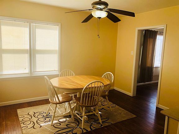 4th image of 1800 Hoover Way
