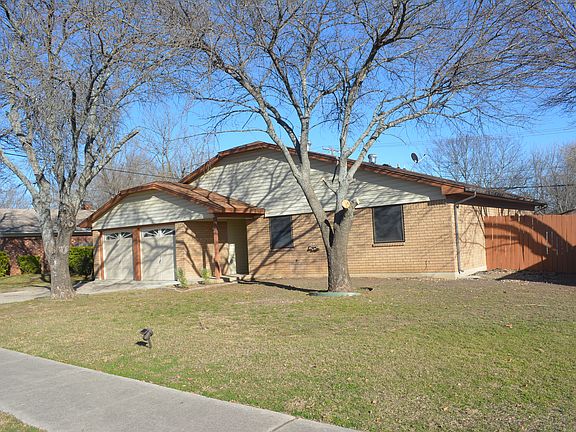 3rd image of 1508 Becker Dr