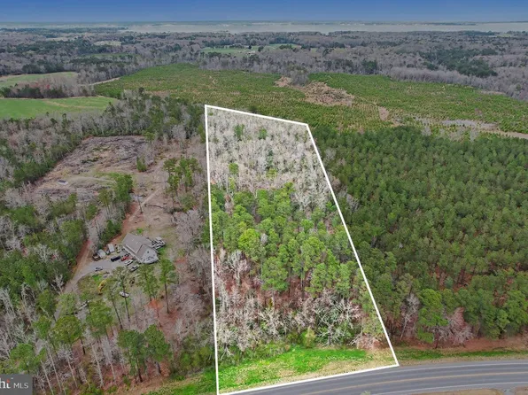 0 General Puller Hwy, Hartfield, VA 23071