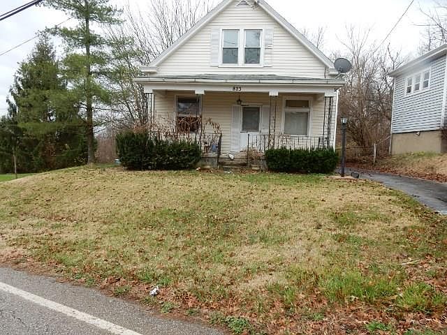 1st image of 823 W Seymour Ave