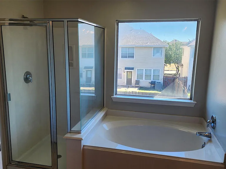 11428 Hackmatack Way — Photo 24