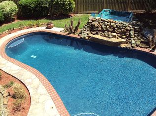 4522 Sarah Ln, Cove, TX 77523